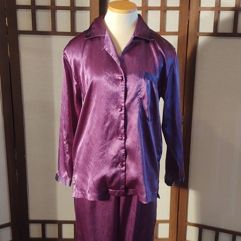 Vintage Victoria's Secret Gold Crown Label Purple Pajama Set Sz S - Picture 2 of 13